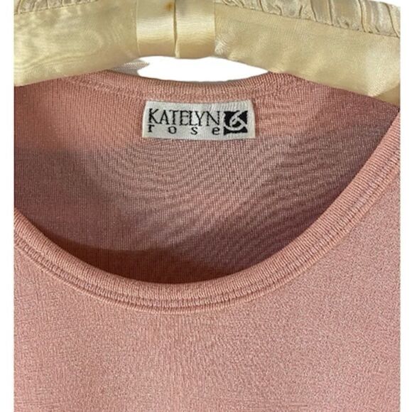 PINK SHIMMER TRAVEL KNIT BLOUSE SHORT SLEEVES WOMEN'S LARGE - Picture 3 of 4